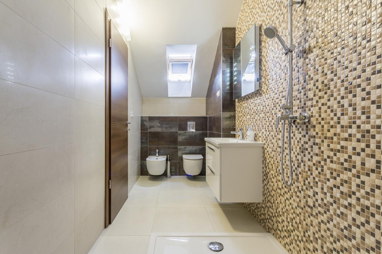 Luxury 3 Bed Apartment, Large Terrace, Pool, Close To Beach And Split! Podstrana Exterior foto